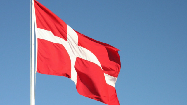 Au Danemark on regarde les hospitalisations, pas les contaminations