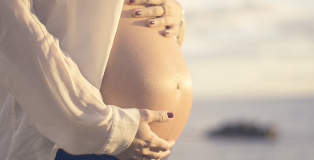 Près d’une femme enceinte sur trois n’est pas vaccinée