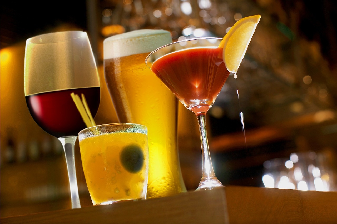 L'alcool est à consommer avec modération ! © Pixabay