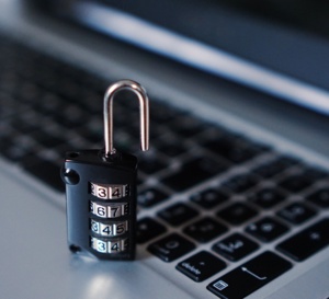 Cyber sécurité : les mêmes erreurs et mots de passe fragiles perdurent