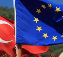Le canapé turc de la présidente de la Commission au menu du Parlement européen