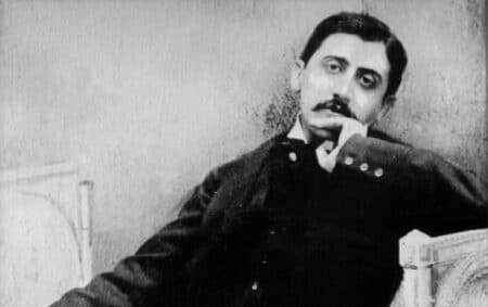Découverte d’un film de mariage avec Marcel Proust comme invité