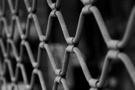 Algérie : sur Facebook, une fille s'inquiète pour son père, détenu pendant le ramadan