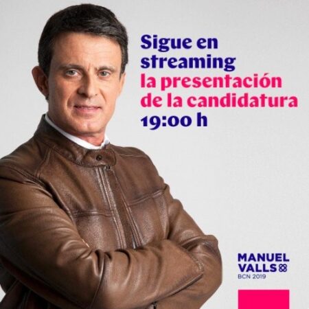 A Barcelone, Manuel Valls semble avoir changé de styliste