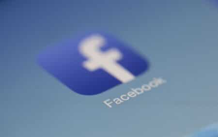 Elections européennes : le dispositif anti « Fake News » de Facebook sous surveillance