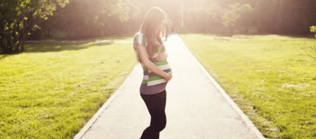 Les femmes enceintes de plus de 14 semaines éligibles aux vaccins anti-Covid-19