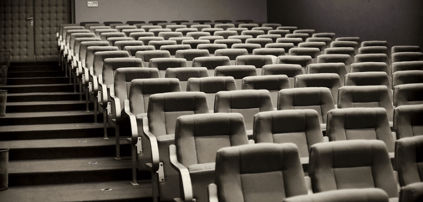 Le passe sanitaire plane sur le succès de Kaamelott le film