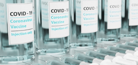 Vaccins : Joe Biden hausse maladroitement le ton envers les récalcitrants