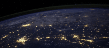 Le premier équipage de touristes dans l’espace a décollé sans encombre