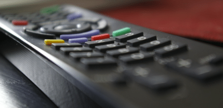 Avec Zemmour contre Mélenchon, BFMTV harponne France 2