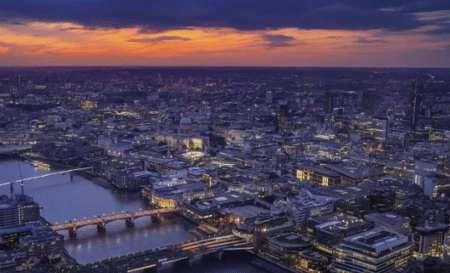 « Londongrad » : Boris Johnson déterminé à frapper les avoirs russes au Royaume Uni