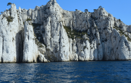 Premiers pas pour le système de réservation des calanques