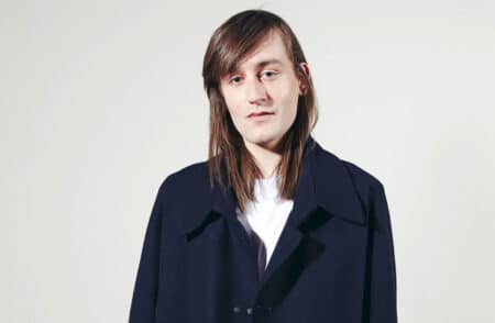 Le premier Prix LVMH, au designer canadien Thomas Tait