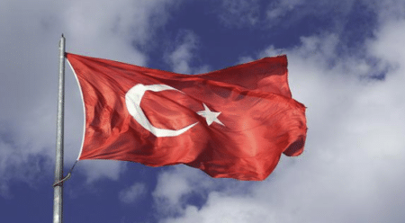 Russie-Ukraine : Erdogan mise sur une position d’intermédiaire