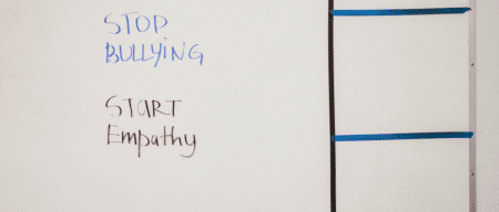 L’ONU s’engage contre le cyberharcèlement des femmes au Congo