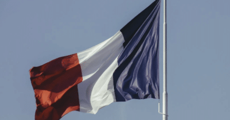 L’Ambassadeur de France quitte finalement le Niger