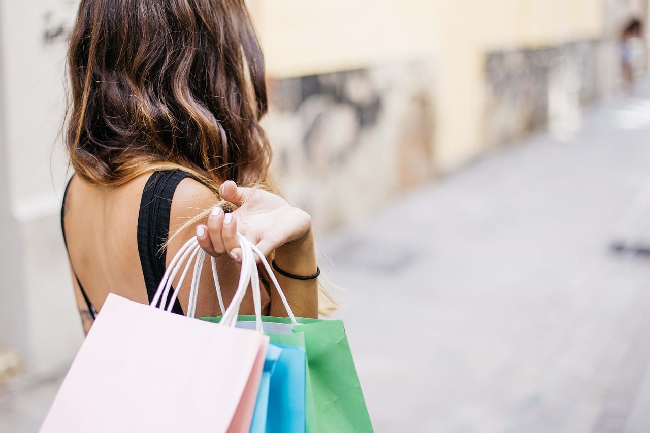Soldes : arnaques, droits… tout ce que vous devez savoir