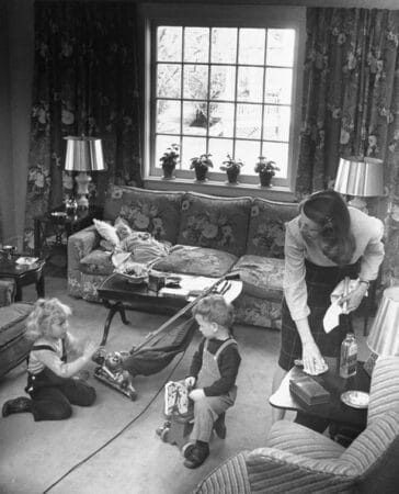 « Wife bonus » ou le bonus des femmes au foyer