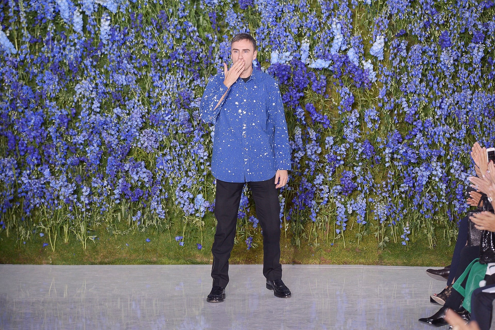 Raf Simons, trois petits tours et puis s’en va