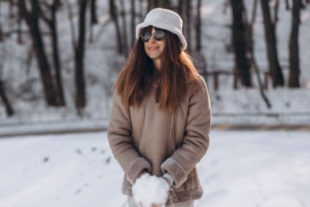 Manteau Peau Lainee Ou Trouver Le Modele Tendance Pour Braver Le Froid