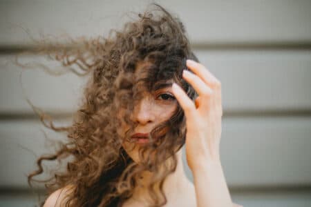 Boucles Parfaites Decouvrez Les 10 Meilleurs Produits Pour Cheveux Boucles