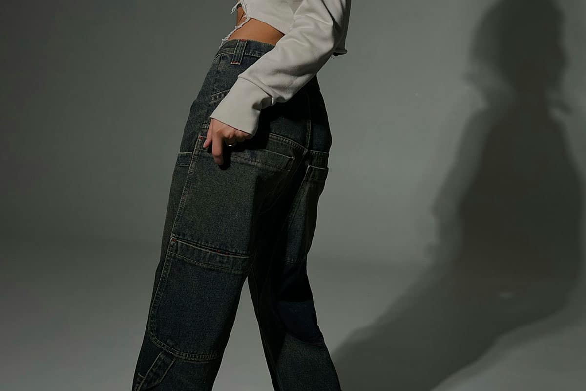 Les tendances du jean : un voyage à travers les époques et les styles