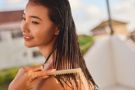 L'art du démêlage : pourquoi les brosses démêlantes sont indispensables