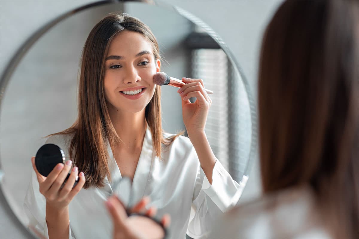 Le retour du blush : la tendance maquillage de l'été 2025