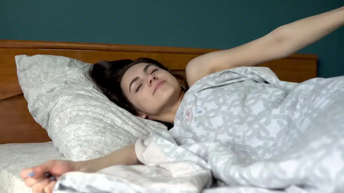 Comment se rafraîchir pendant la canicule : la méthode du drap humide à l’égyptienne