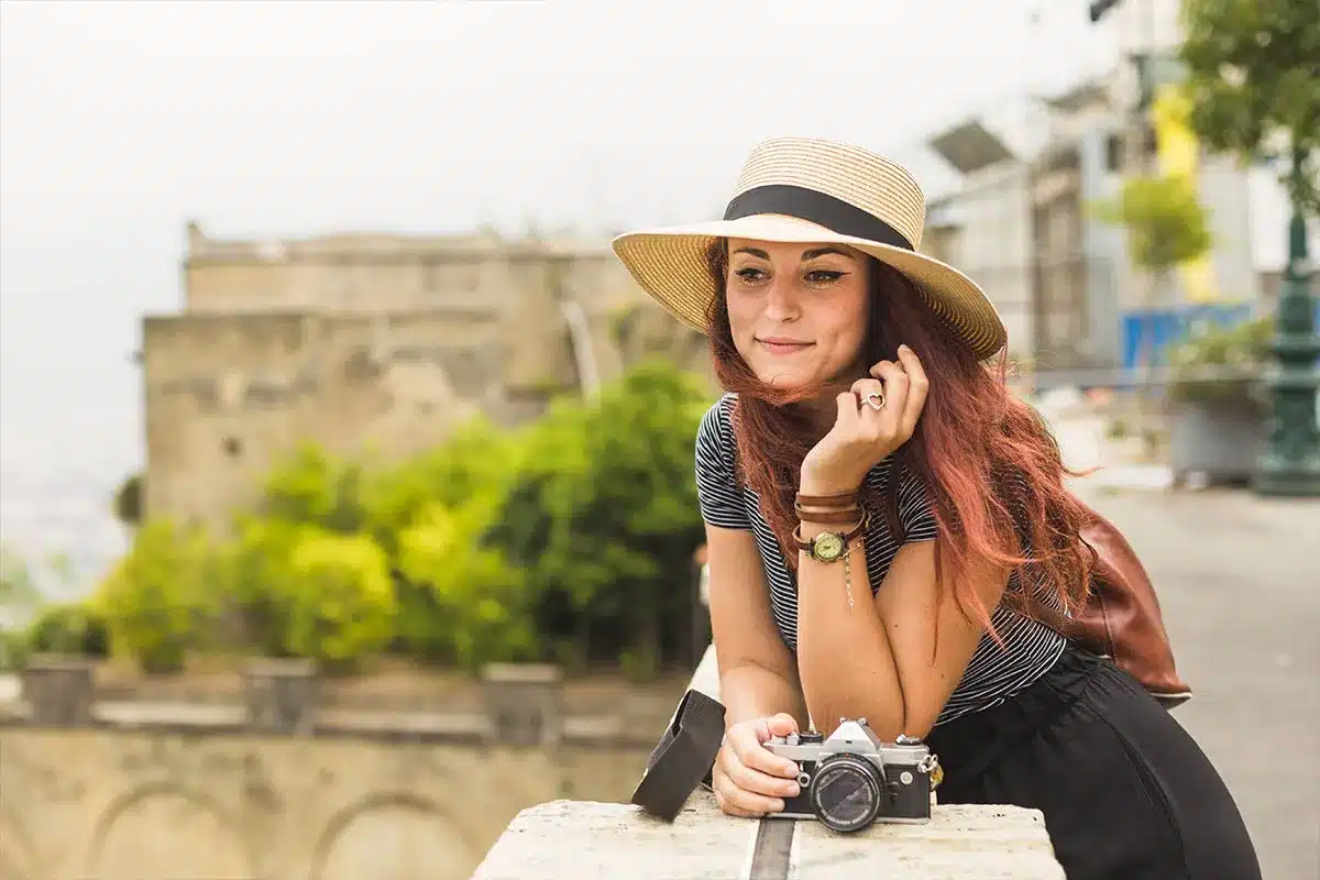 Voyager en août sans se ruiner : les destinations à privilégier