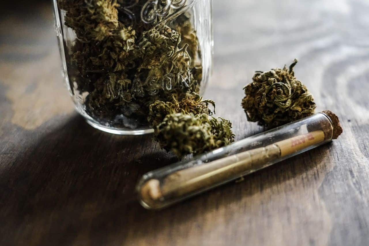 addictions-chez-les-jeunes-ce-que-le-barometre-macif-dit