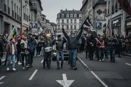 greve-du-5-novembre-ecoles-privees-fermees-transports-perturbes-mode-demploi
